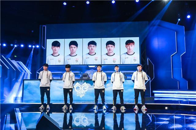 以及对商业 以及对商业