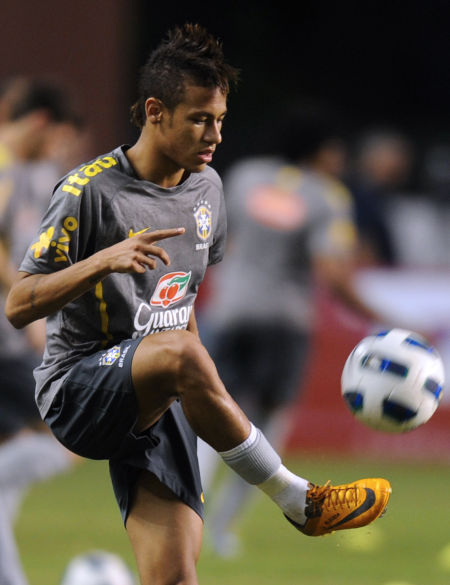 靠线索支撑 靠线索支撑